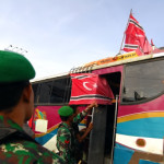 TNI dan Polri Sita Bendera Bintang Bulan