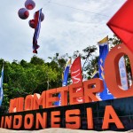 Merah Putih Raksasa Berkibar di Kilometer Nol