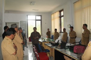 Bupati Gayo Sidak Ruang Pengawas Sekolah