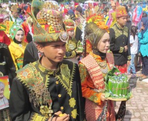 Ribuan Siswa Lhokseumawe Semarakkan Karnaval Agustusan