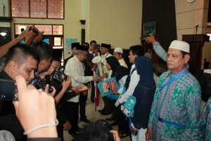 JCH Kloter Pertama Aceh Berangkat 9 September