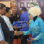 AKN Aceh Barat Yudisium 75 Mahasiswa