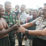 Nelayan Temukan Mortir Tersangkut di Jala Ikan