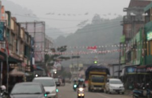 Kota Tapaktuan Dilanda Kabut Asap