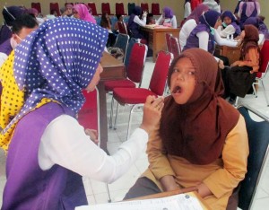 Antisipasi Karies Gigi, 770 Pelajar Sawang Diperiksa Dokter
