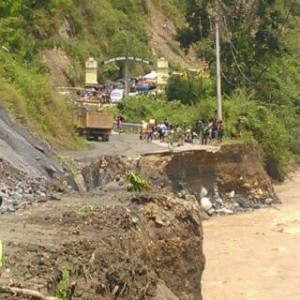 Dua Jalan Lintas Nasional di Gayo Lues Putus Total