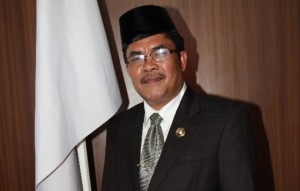 Bupati H Ibnu Hasim | lintasgayo.com