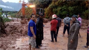Pucok Lembang Masih Terisolir, Hasil Pertanian Warga Terancam Membusuk