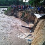 Diterjang Banjir, Lintas Beureunun – Tangse Putus Total