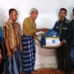 Peduli pada Korban Banjir di Daerah Asal, Mahasiswa Aceh Selatan Salurkan Bantuan