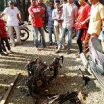 Gagal Curi Sepeda Motor, Maling dan Sepeda Motornya Dibakar Warga