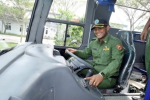Januari 2016, Pemkab Aceh Timur Bagikan Bus Gratis