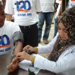 Laksanakan Aksi Sosial, Anggota PWI dan Karyawan BRI Donor Darah Bersama