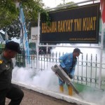 Lhokseumawe Endemi DBD, TNI Ikut Aksi Fogging