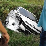 Kecelakaan Beruntun di Aceh Utara, Agya Nyungsep ke Parit