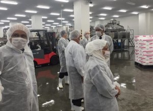 Gubernur Aceh Kunjungi Pabrik Ikan Abecho Shoten di Jepang