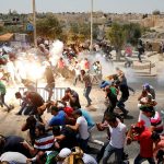 Kebengisan Israel: Korban Jiwa Berjatuhan di Masjidilaqsa