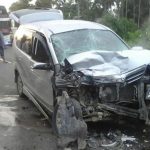 Diduga Sopir Mengantuk, Avanza Tabrak Mobil Box di Lembah Seulawah