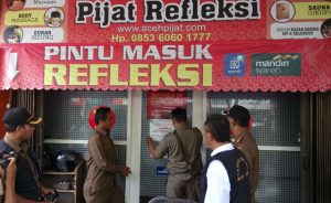 Pemko Banda Aceh Segel Dua Usaha Pijat Refleksi