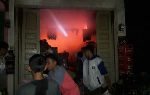 Toko Kelontong Milik Muhammad Nazar Terbakar