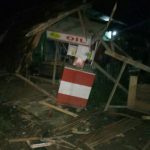 Dua Kios Rusak Parah Dihantam Dump Truck di Aceh Utara, Sopir Melarikan Diri