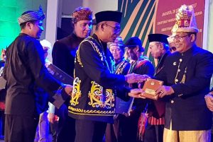 Pemko Banda Aceh Terima Anugerah Kebudayaan 201