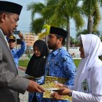 159 Tenaga Medis dan Penyuluh di Aceh Barat Terima SK PNS