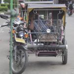 Transportasi Online Beroperasi, Pendapatan Tukang Becak di Banda Aceh Berkurang