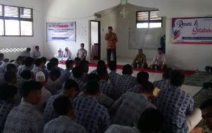 Kunjungi SMAN 1 KBJ, Wakil Ketua DPRK Aceh Besar Ajak Siswa Jauhi Narkoba