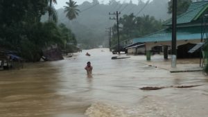 Banjir Bandang, Jalur Subulussalam-Singkil Lumpuh