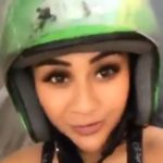 Gokil, Driver Ojek Online Ini Dapat Penumpang Cuma Pakai Beha