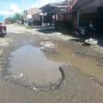 Ruas Jalan Pulonas Baru Rusak Parah
