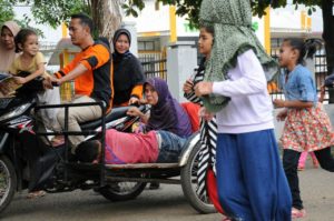 Luka Lama Munira yang Kembali Terbuka karena Peringatan 13 Tahun Tsunami