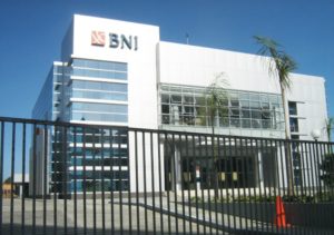 Sulit Mensyariahkan Bank Konvensional