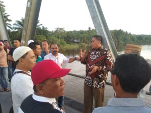 Bupati Singkil Bebankan Perbaikan Jembatan Handel kepada Empat PT