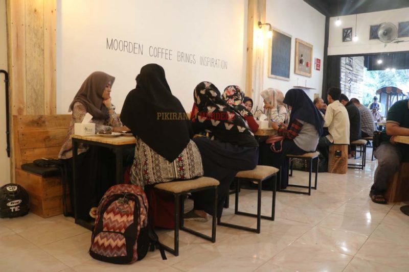 Suasana di Moorden Coffee. (Foto PM) Suasana di Moorden Coffee. (Foto PM)