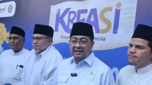 Menteri Ekonomi Kreatif Teuku Riefky Harsya. Foto: CNN Indonesia