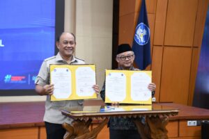 Kementerian Pendidikan Dasar dan Menengah (Kemendikdasmen) bersama Badan Gizi Nasional hari ini secara resmi menandatangani Nota Kesepahaman (MoU) yang bertujuan memperkuat kerja sama dalam pemenuhan gizi bagi peserta didik di seluruh Indonesia (Foto: Dok Kemendikdasmen)