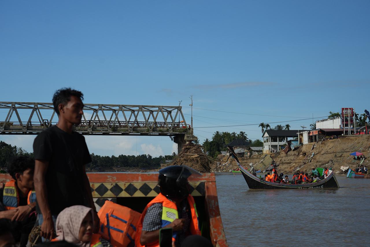 jembatan penyeberangan Mane
